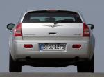 Chrysler 300C SRT8 Touring 2006 года